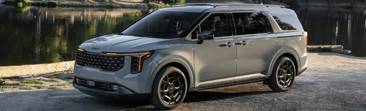 Kia Carnival Hybrid Features & Tech Near Phoenix